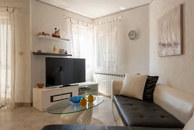 Apartman Max by Villas Guide