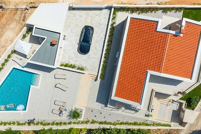 Villa Cissa by Villas Guide