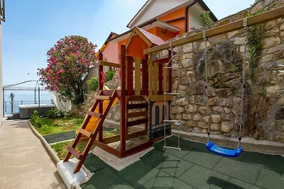 Apartman Zora 3 by Villas guide