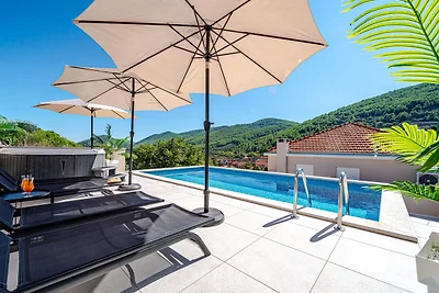 Holiday house VIRA by Villas Guide