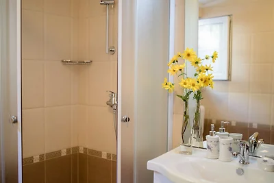 Holiday Home Vintage by Villas Guide