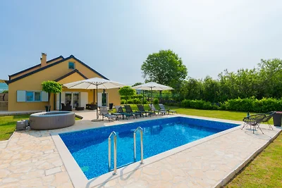 Villa Tea - Makarska by Villas Guide
