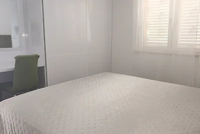 Apartman Twins 1 by Villas Guide