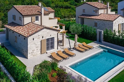 Villa No.18 by Villas Guide