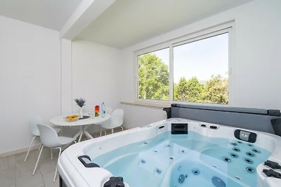 Apartment Azzurro 1 by Villas Guide