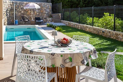 Vila SUNLIFE with pool&sauna by Villas Guide