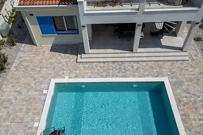 Villa Olea by Villas Guide