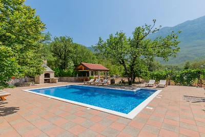 Villa Stipe - Makarska by Villas Guide