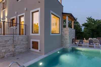 Villa Skarline by Villas Guide