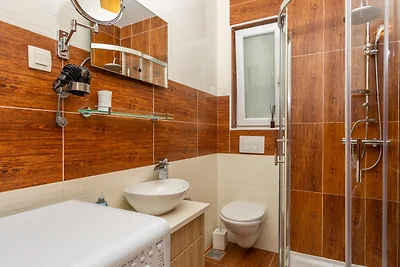 Apartman Zora 3 by Villas guide