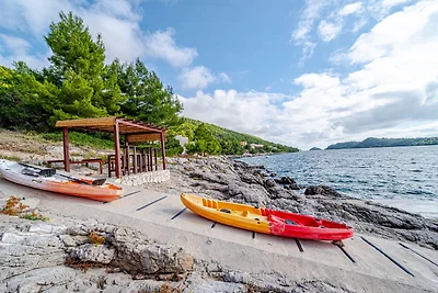 Villa Green by Villas Guide