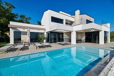 Villa Zora by Villas Guide