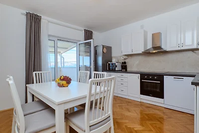 Apartment Mediera sea view 1 by Villas Guide