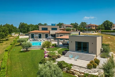 Villa Lukas by Villas Guide