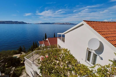 Apartment Mediera sea view 3 by Villas Guide