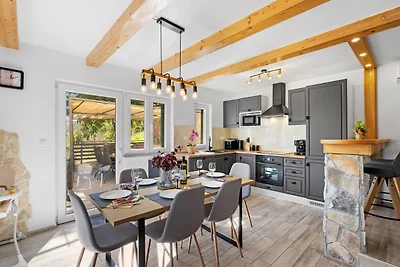 Villa Vista by Villas Guide