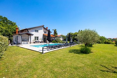 Modern villa Sušanj with outdoor pool in...