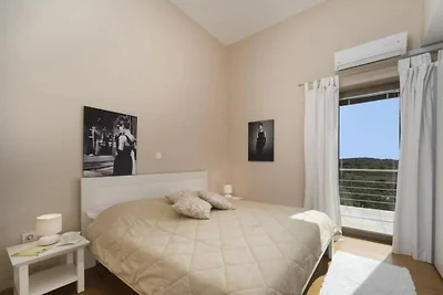 Villa Sunny Summer by Villas Guide