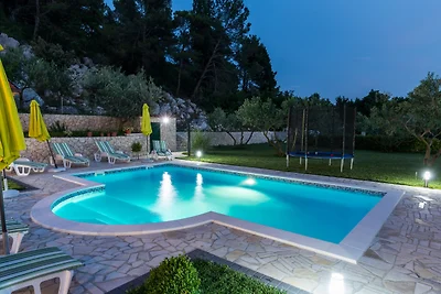 Holiday home Ostojic by Villas Guide