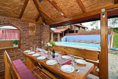 Villa Nina by Villas Guide