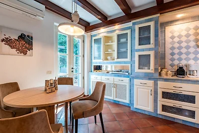 Villa Palazzo del mar Opatija by Villas Guide