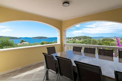 Villa Mediterana by Villas Guide