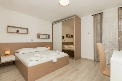 Villa Mateo -Zagvozd by Villas Guide