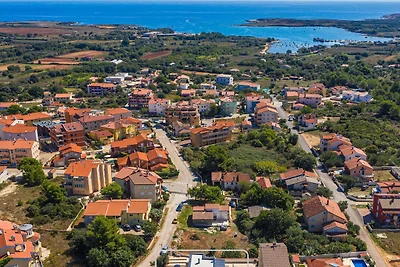 Villa Noemi-Ližnjan by Villas Guide