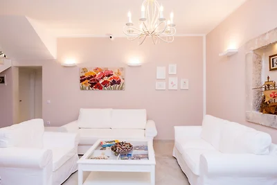 Villa Blue by Villas Guide