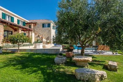 Villa Dominus - Split by Villas Guide