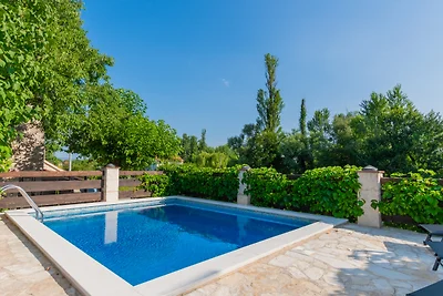 Villa Toni - Makarska by Villas Guide