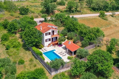 Villa Ivka-Omiš by Villas Guide