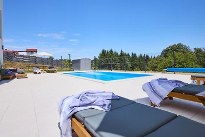 Villa M.I.L.A. by Villas Guide