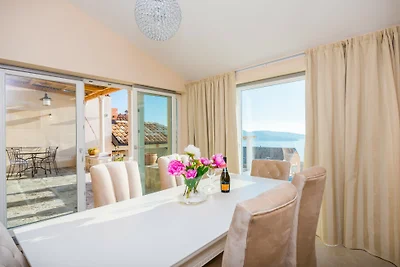 Villa Blue by Villas Guide