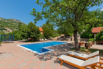 Villa Stipe - Makarska by Villas Guide