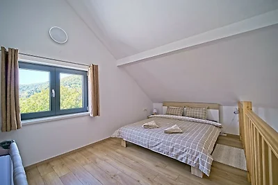 Holiday Home Lipa by Villas Guide