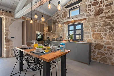 Villa Dvori by Villas Guide