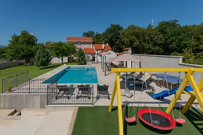 Villa Katarina - Makarska by Villas Guide