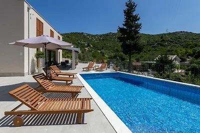 Villa Ivka by Villas Guide