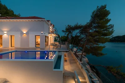Villa Lipovac by Villas Guide