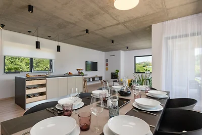 Villa Perlin by Villas Guide
