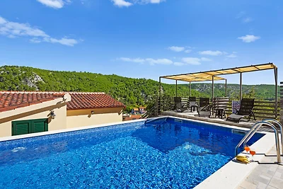 Villa Vista by Villas Guide