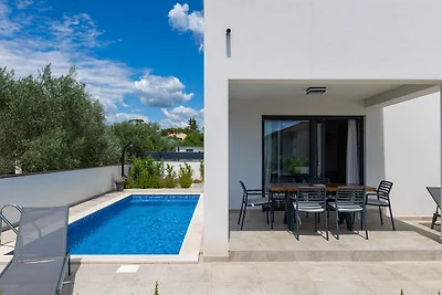 Vila Suncana Strana by Villas Guide