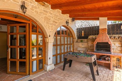 Beautiful Villa Andoro with pool in Vrsar