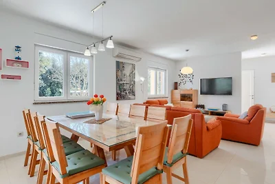 Villa Veronika I by Villas Guide