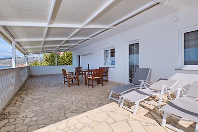 Apartment Mediera sea view 1 by Villas Guide