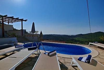 Villa SMOQUIZZA by Villas Guide