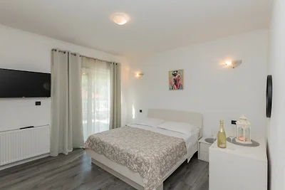 Villa FourM - Makarska by Villas Guide