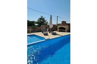 Villa Kunta by Villas Guide