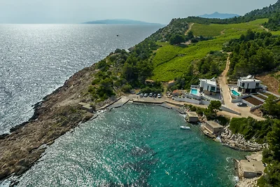 Villa Luce by Villas Guide